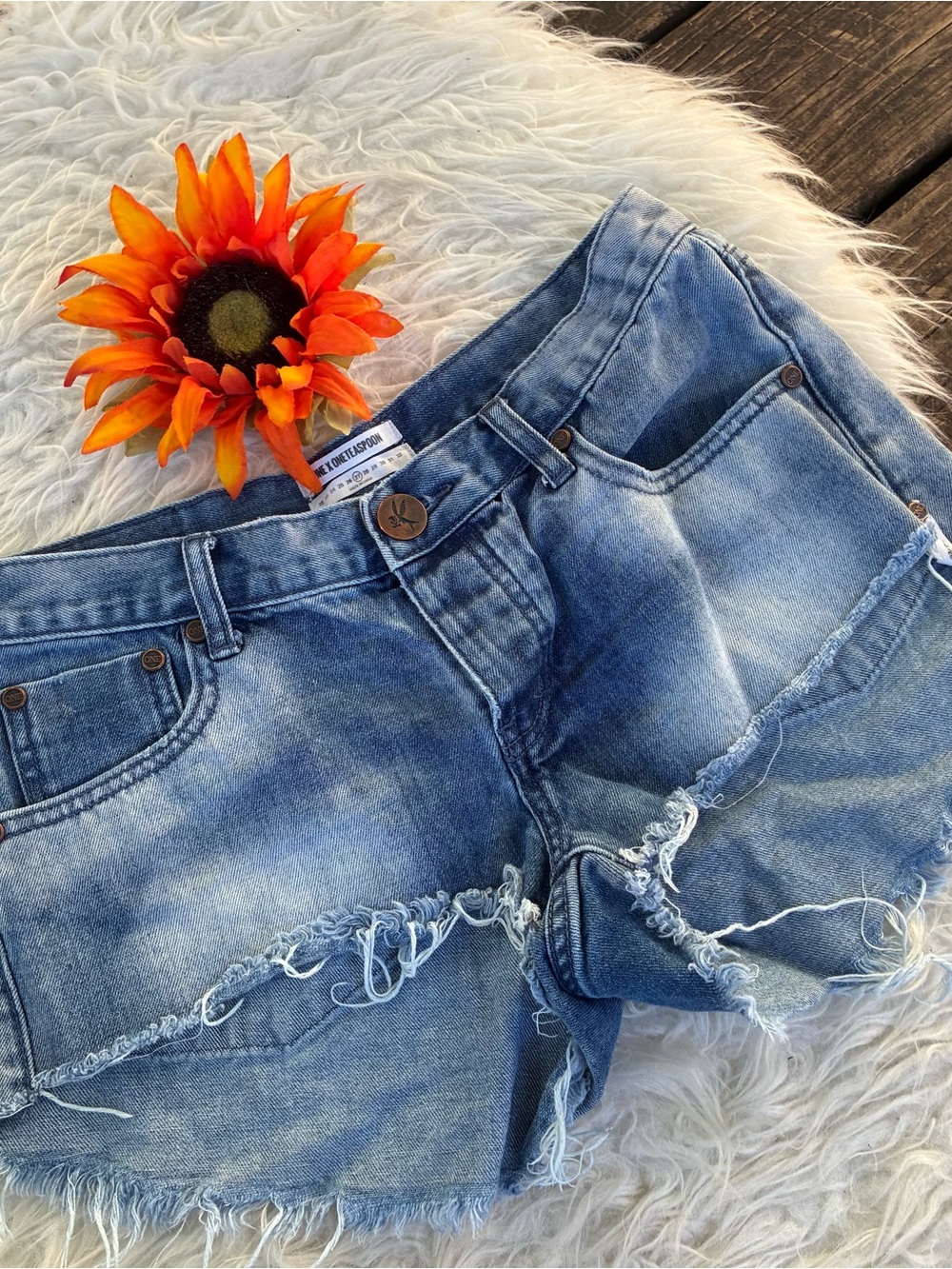 One teaspoon BONITAS Jean shorts EXCELLENT CONDITION